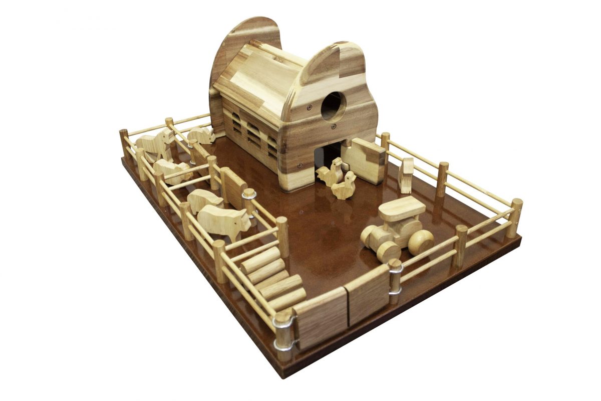 Qtoys Farm Barn