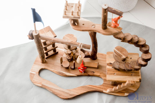 Qtoys Tree House Complex