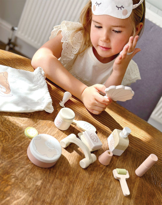 Tender Leaf Toys Dolls Spa Retreat Set