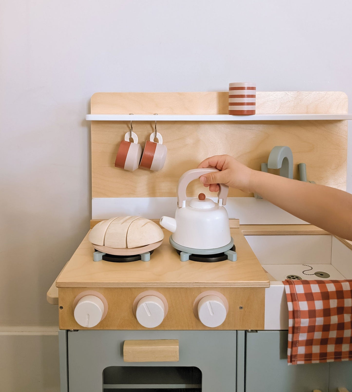 Tender Leaf Toys Mini Chef Home Kitchen
