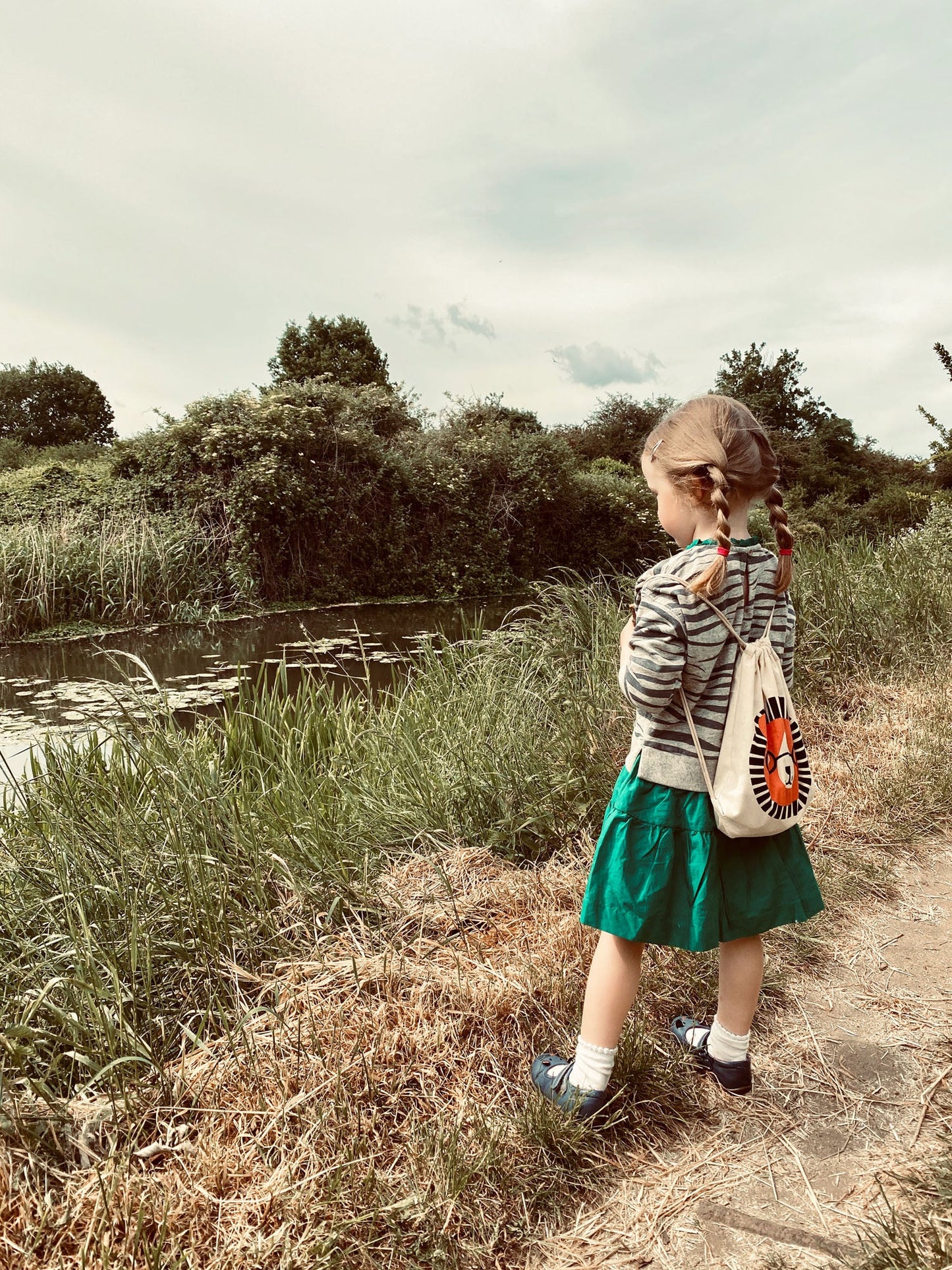 Tender Leaf Toys Safari Adventure Set