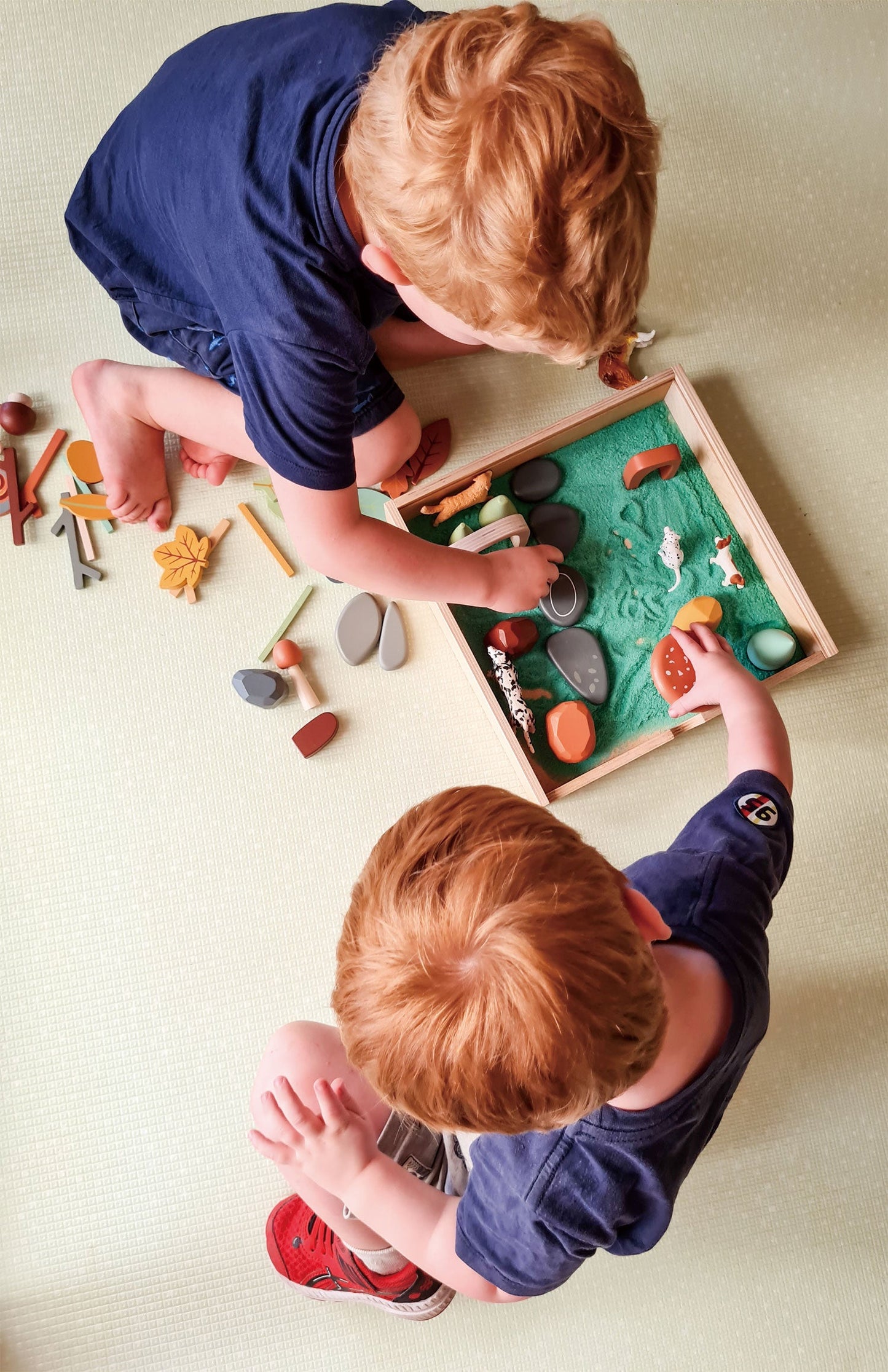 Tender Leaf Toys Forest Floor Set