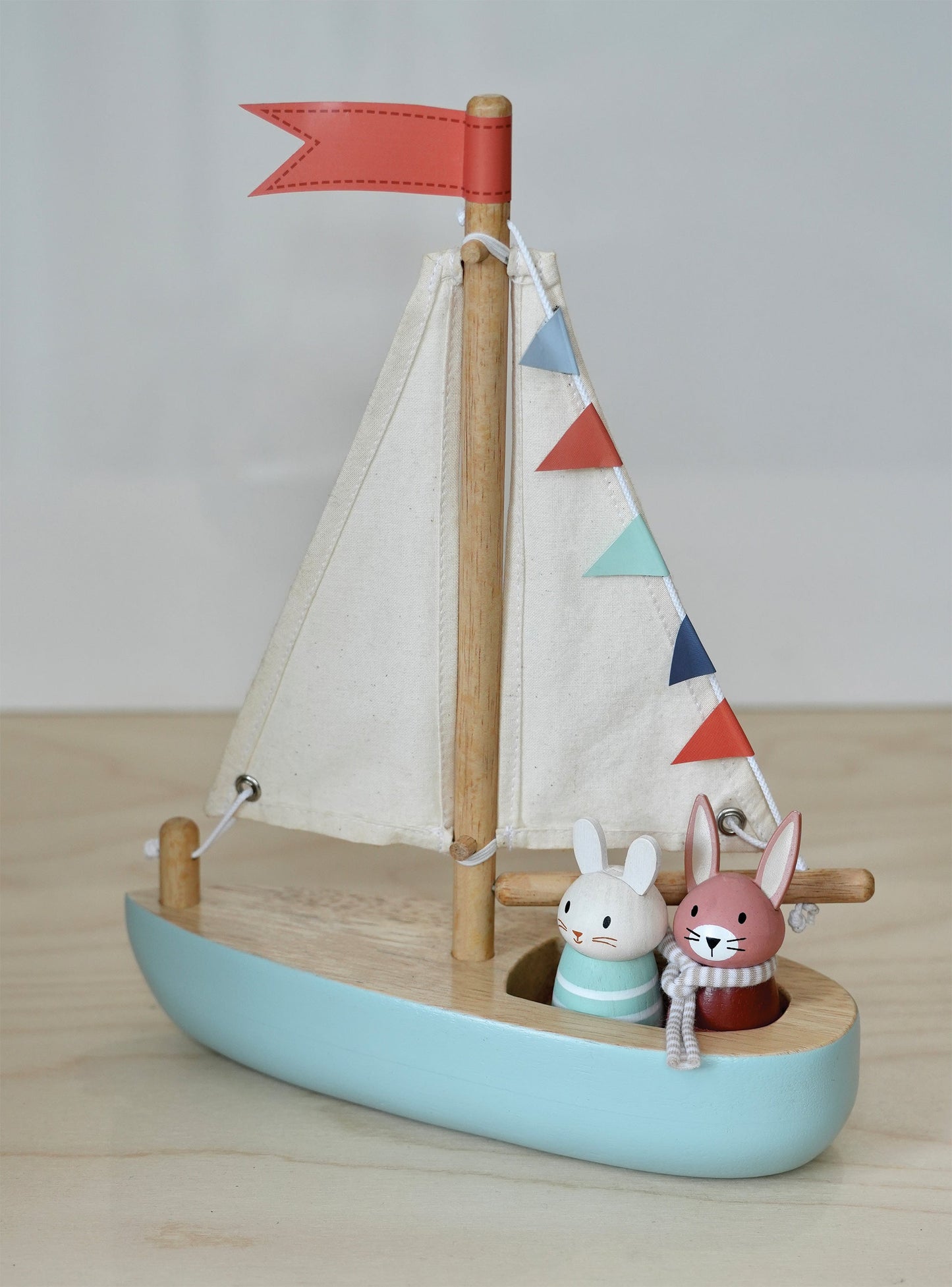 Tender Leaf Toys Sailaway Boat