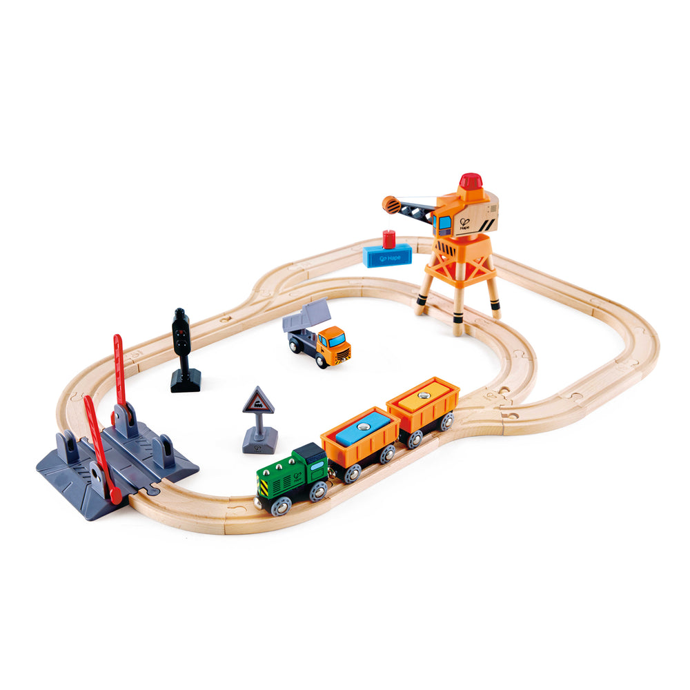 Hape Crossing & Crane Set