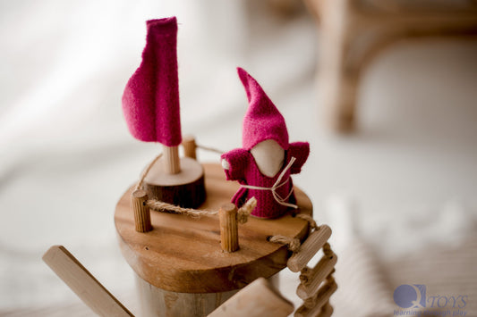 Qtoys Wooden Windmill