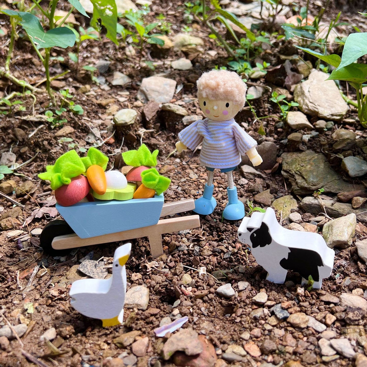 Tender Leaf Toys Edward & his Skateboard (wooden) with Flexible Limbs