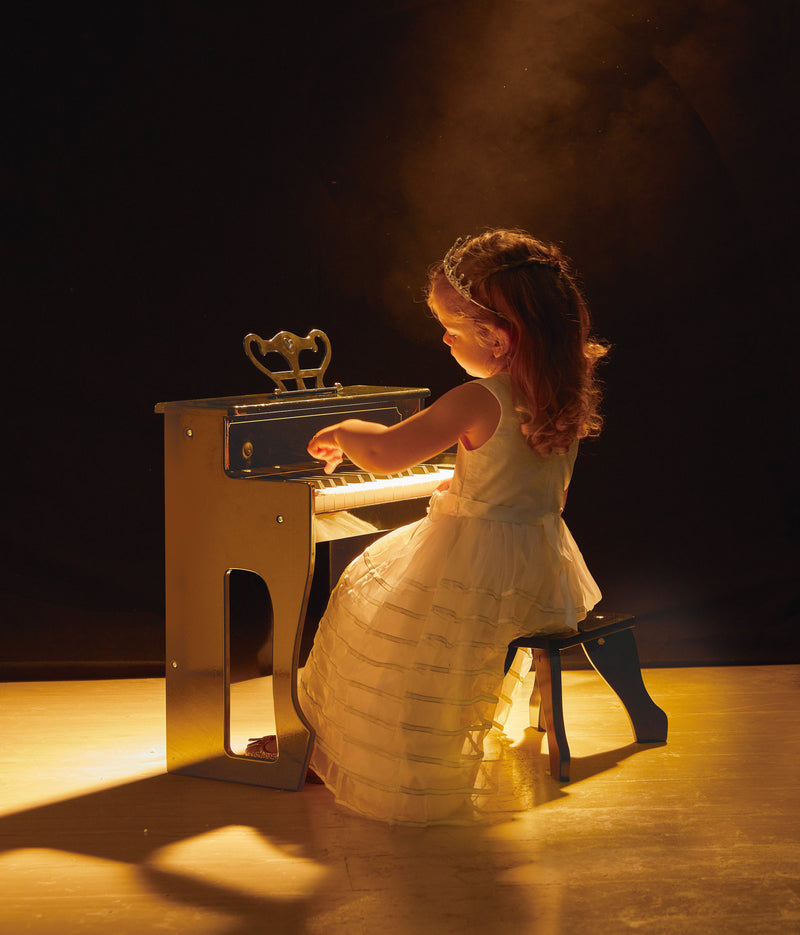 Hape Dynamic Sound Upright Piano